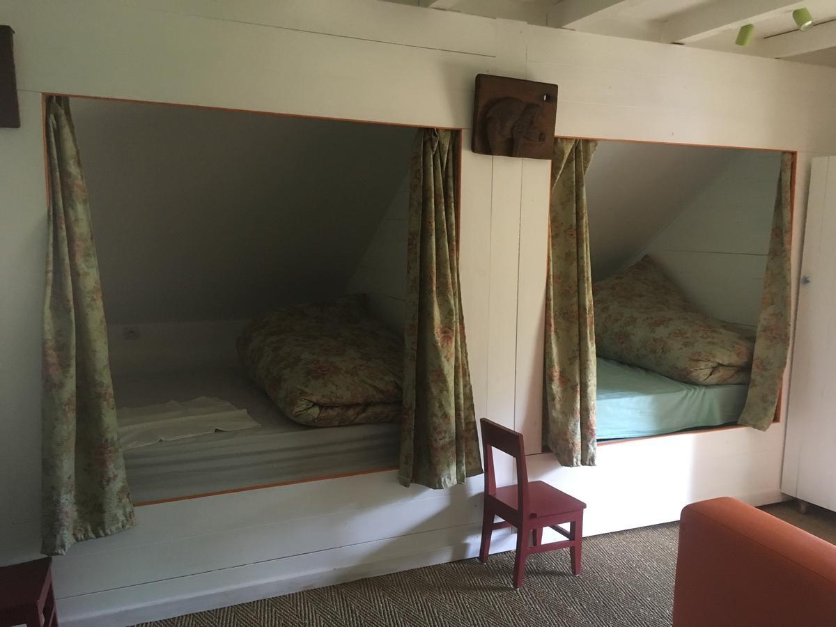 Chateau De La Chasse-Guerre Bed & Breakfast Hardanges Екстериор снимка